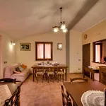 Casa Elena Cortona