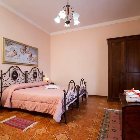 Casa Elena コルトーナ